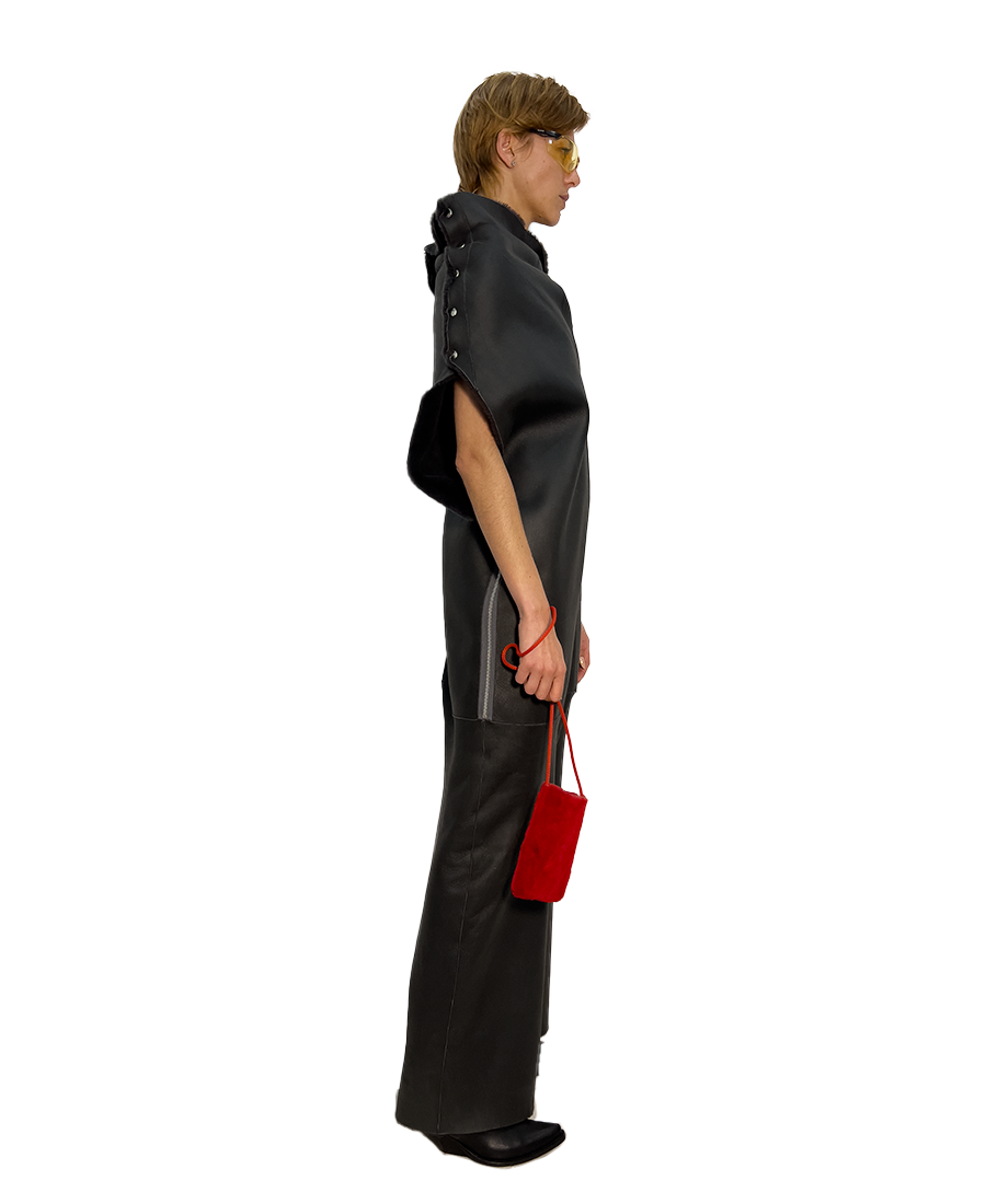 #1875 BLACK LEATHER & SHEARLING INTERIOR OVERALL