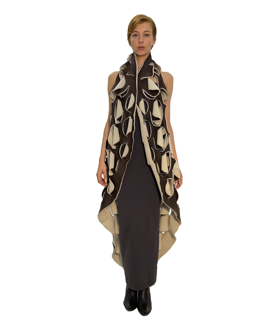#411 'CERCLE' Reversible chocolate suede & white sheerling fur
