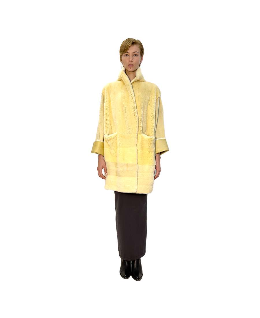 #1471 ‘CLARA 1.1’ REVERSIBLE EPILATED VANILLA MINK